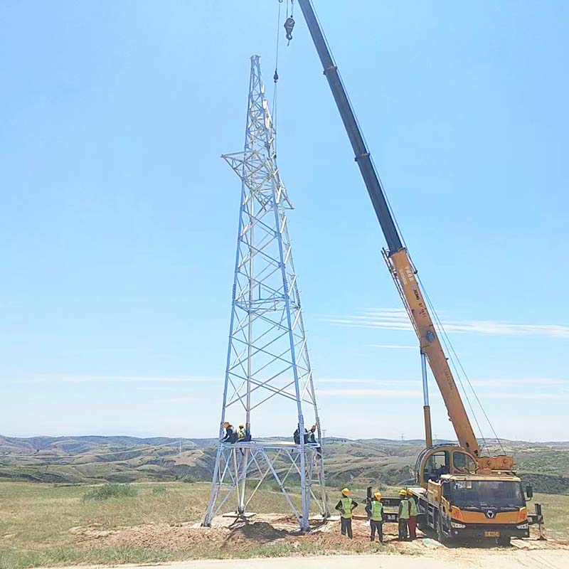 Stacja bazowa 5G, stalowa wieża komunikacyjna z pojedynczą rurą